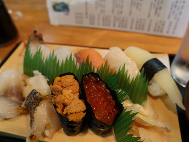 yosshy̎iЂ̂̓eʐ^3