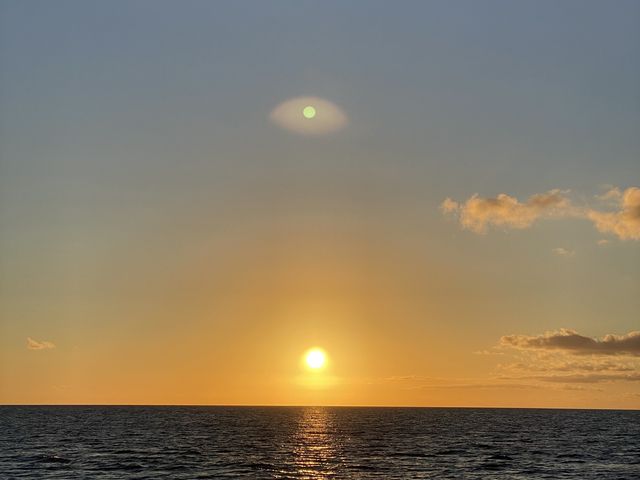 �T���Z�b�g_���΃_�C�j���O-Perchill-