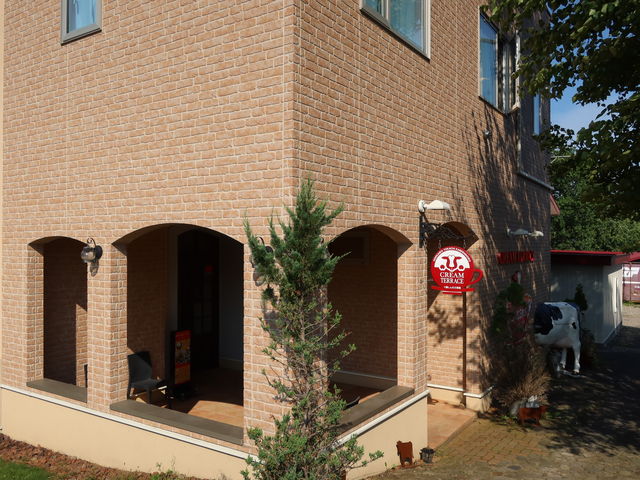 Oς͑fG_CREAM TERRACE