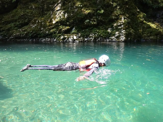 �Ƃ���ǂ���ł���Ȋ����ɑf���肳���Ă���܂�_���܂́E��V�ѕ�