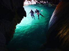 h`FSEA ENJOYւ̓eʐ^1