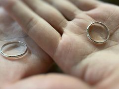 �����������コ��̐X�̒�������gouttedor�ւ̓��e�ʐ^1