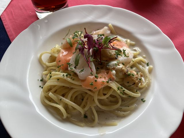 ���C���̃V�[�t�[�h�p�X�^
�T�[���������x������_����N���X�g���z�e��