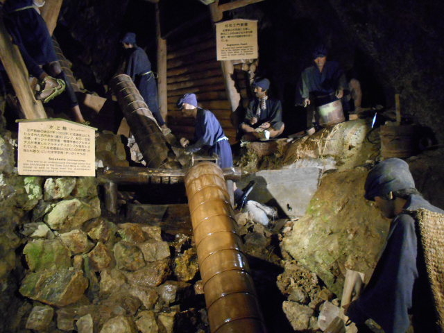 �j�Ս��n���R