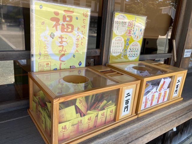 �L����_�L����