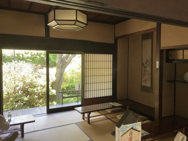 ���g���ȕ��͋C�̋x�e���ł��B_��ԉ���