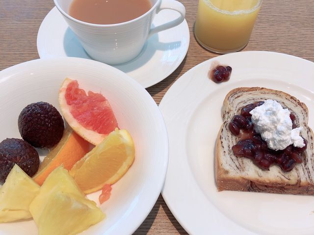 �h�����N�o�[�̎�ނ��L�x_�J�t�F�J�i�� 1610�^�z�e��JAL�V�e�B���É� �� 2F