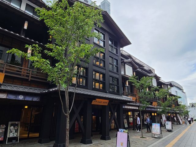 ����L��_�~�i�J���c��