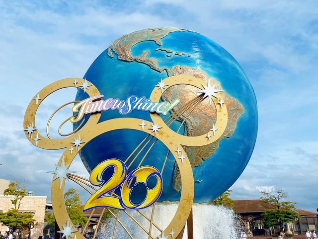 �~�b�L�[�^�ɂȂ��Ăăf�B�Y�j�[�V�[������
�K���ʐ^�ł��ˁB_�����f�B�Y�j�[�V�[(R)