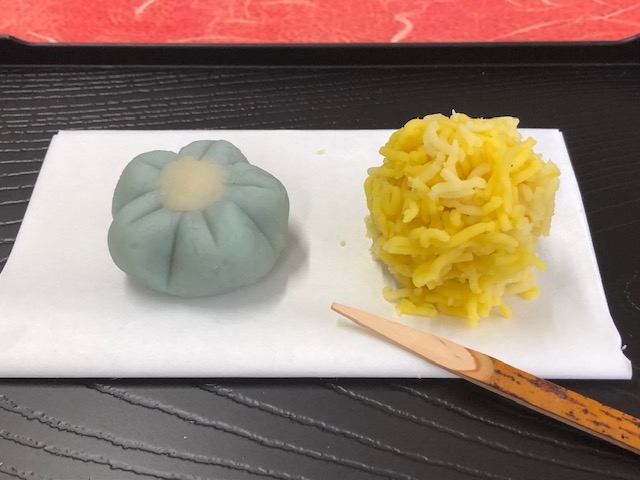 �G�߂̗���؂�
�j�[�ƈ��@�ł�(;^_^A�@_���{�����̌� ��an����