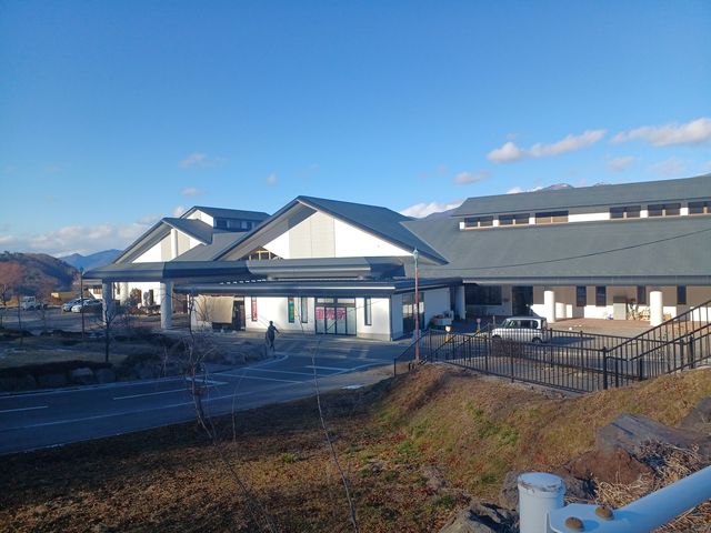 ��������͒��ԏꂩ�班������Ă��܂�_������̓�������