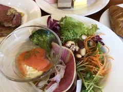 nachusouth westiTEX@EGXgjւ̓eʐ^1