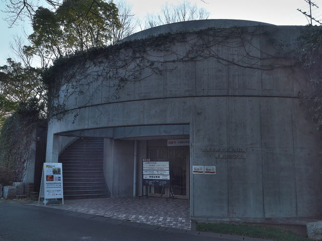 sklfh����̎���s���y���p�����فE���萳�͋L�O�ق̓��e�ʐ^1