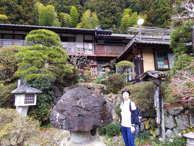 hւ̒ʘH́A܂ŌÂ_Ƃ̗̓lȕ͋Cł_Ȑh@₵