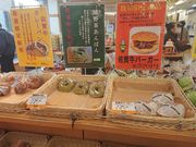 ̋T[rXGAij̓eʐ^3