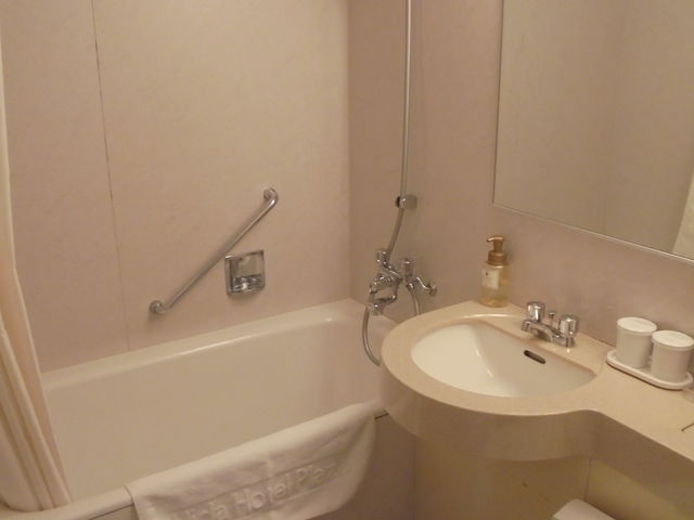 ���j�b�g���o�X���[��_�Ђ��z�e���v���U