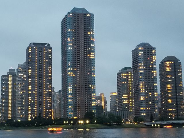 �ς̃^���[�}���V����_CRUISE ME �����p�`���[�^�[�N���[�Y