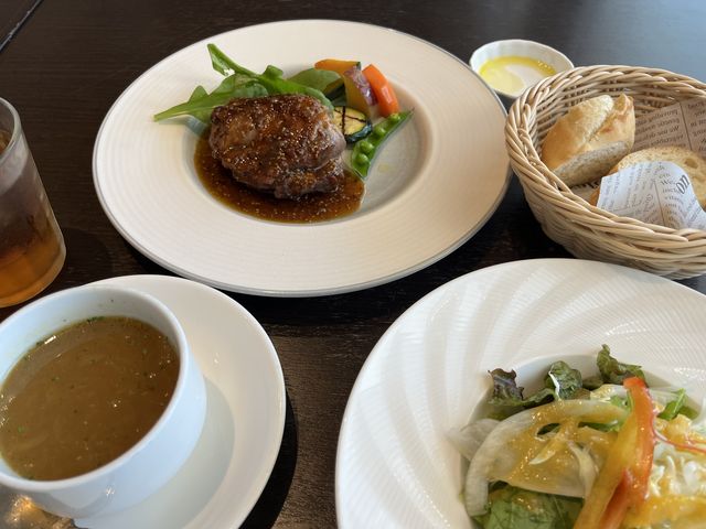 ���C��_�z�e��JAL�V�e�B�H�c���� Cafe&Dining HARUHORO