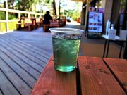 TC̃cm̋LO̐XXgnEX̓eʐ^4