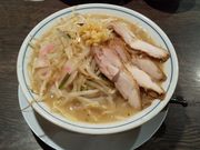 ���B����̃_���}�H�� ���V�X�̓��e�ʐ^1