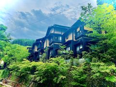 yuri����̍��쉷�򗷊ّg���ւ̓��e�ʐ^1