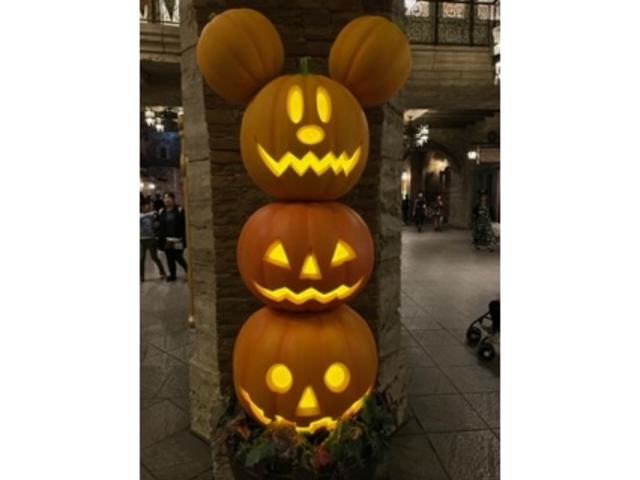 �J�{�`���̃I�u�W�F���錶�z�I�ł���_�����f�B�Y�j�[�V�[(R)