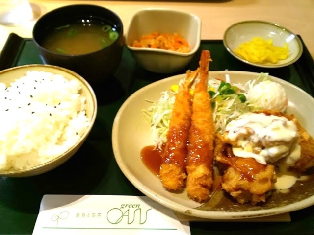 ɂ[B̃O[IAVXLCIX̓eʐ^1