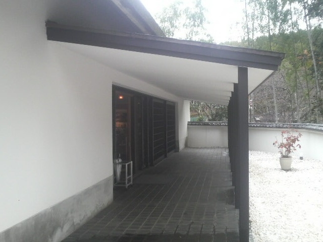 5�N�U��̈������w�قł��B_���򒬈������w��