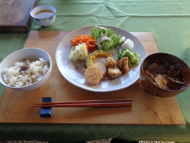 _ō̂ꂽHނōĂȂB̐Hނɍ̐SĂ܂B_E_