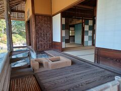 ���������̌j���{�ւ̓��e�ʐ^1