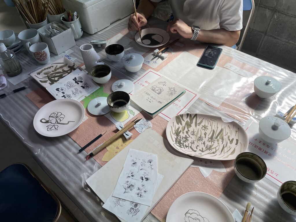 超高級アンティーク 手書き絵付け雲形花柄陶磁器皿 6枚セット