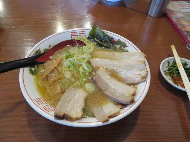 豚吉】大阪城・京橋・市内東部・ラーメン - じゃらんnet