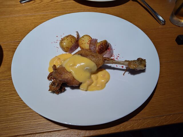 �������z���z���ƕ���܂��B_�O�����h �n�C�A�b�g ����