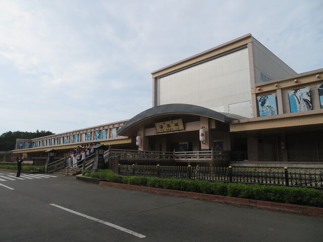 ���̓��y�邩��́A�؂₩�ȃl�I���ɕ�܂ꂽ�p�̓C���[�W�ł��Ȃ��B_�����@���y��