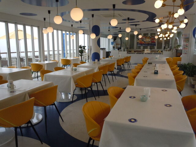 ���X�g�����̓X��_HELLO KITTY SMILE