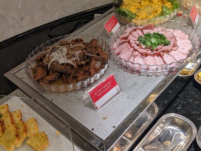 �r���b�t�F�R�[�i�[_�s�z�e���@�򕌒��ǐ�