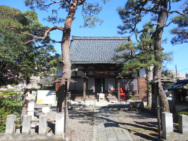 gV[̌욠R@zO@̓eʐ^1