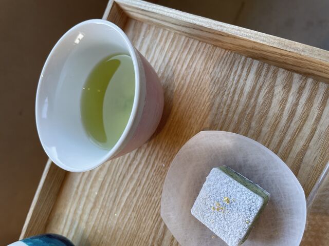 򒃗ŊɐFh܂B
XYŁAfGȎvoɂȂ܂B_򒃗