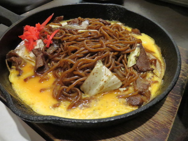 ���F�̗��Ă��ɏ�����Ă�����_�J�t�F�h ���A�� �A�s�^���c���X