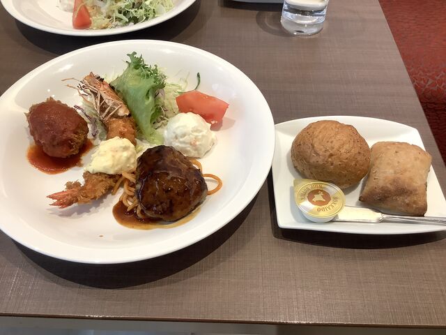 ��l�̃��B�X�L�I�v���[�g3�퐷(�X�[�v,�h�����N�t)
�p���������_�z�e�����B�X�L�I���