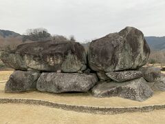 �X�^�[����̐Ε���Õ��ւ̓��e�ʐ^1