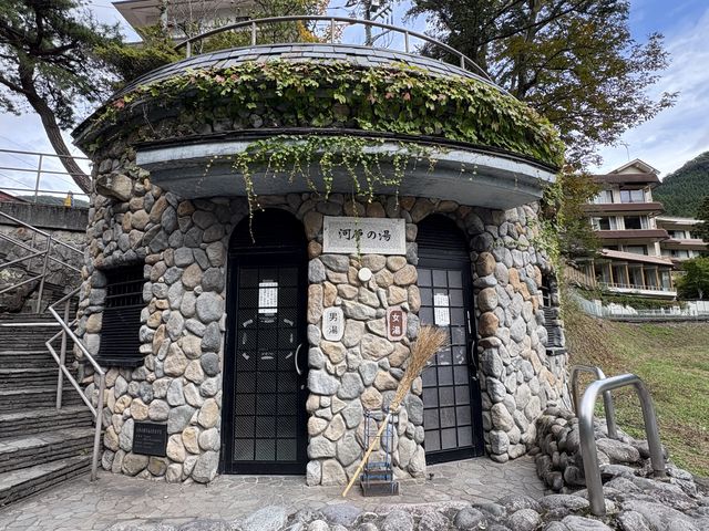 �f�p�Ȋ����ł�_�͌��̓�