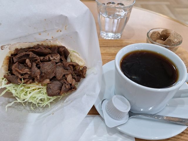 pCȂLiCtH[VZ^[j̓eʐ^1