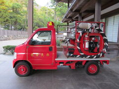 �R��������̏o�_��Ђւ̓��e�ʐ^1