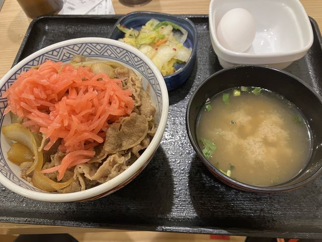 hyde�����Food Court TOKYO SKY KITCHEN�̓��e�ʐ^1