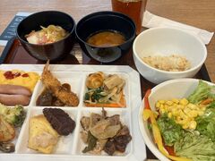 KOKO HOTEL ���É��ۂ̓��i�� �z�e���E�B���O���É��j�̎ʐ^1