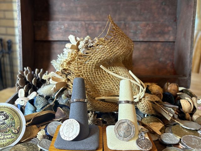 �C�M���X�̃R�C����_���X�g�n�E�X�@�X�̂����/�A�N�e�B�r�e�B�v���l�b�g�_��