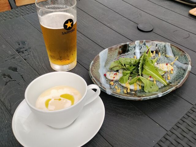 ���������Cafe Restaurant Apaiser �A�y�[�̓��e�ʐ^1