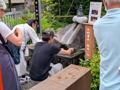 hidepo����̎֌E�_�Ђւ̓��e�ʐ^1