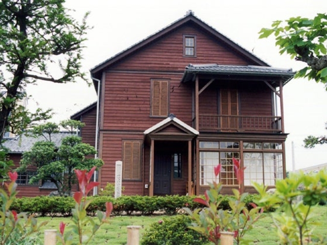 ���A�����J���E�{�[�h�鋳�t�ق̎ʐ^1